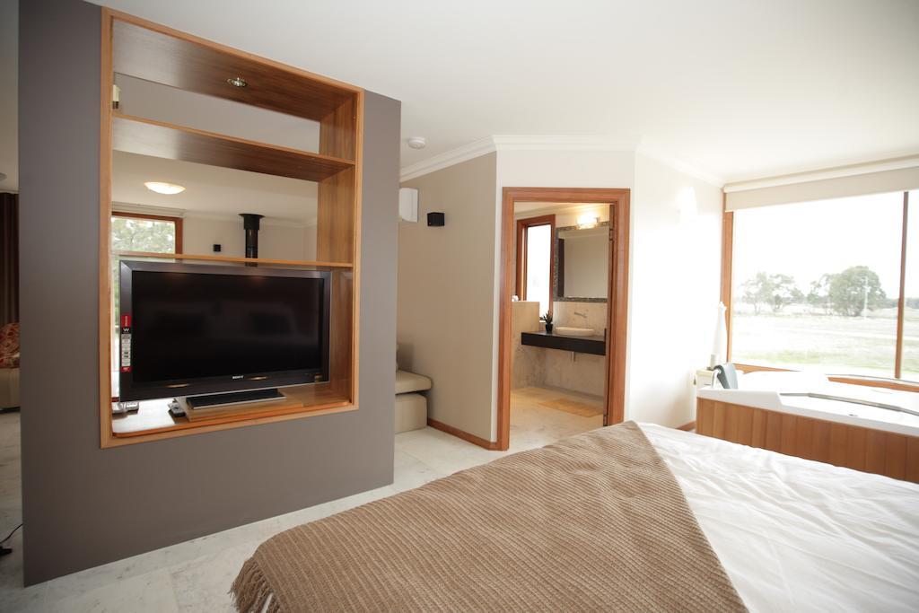 Aurora Cottages Bush Retreat Pomonal ภายนอก รูปภาพ
