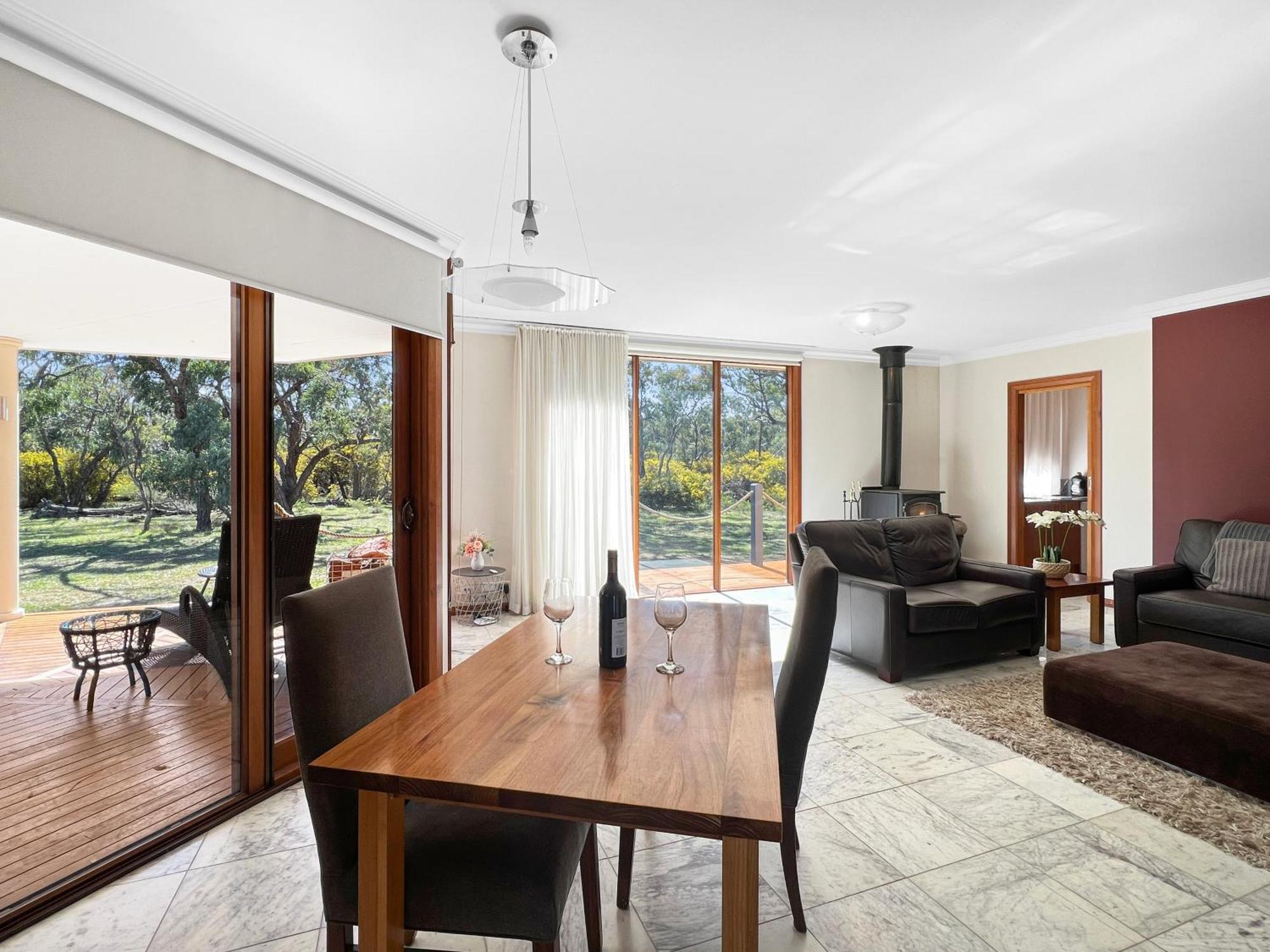 Aurora Cottages Bush Retreat Pomonal ภายนอก รูปภาพ